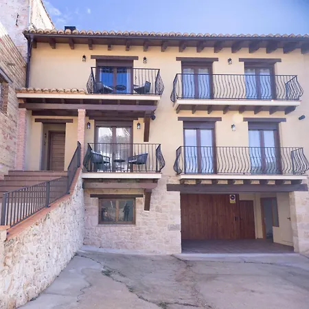 El Sueno Del Buho 5. Un Dormitorio Con Chimenea Beceite Exterior photo