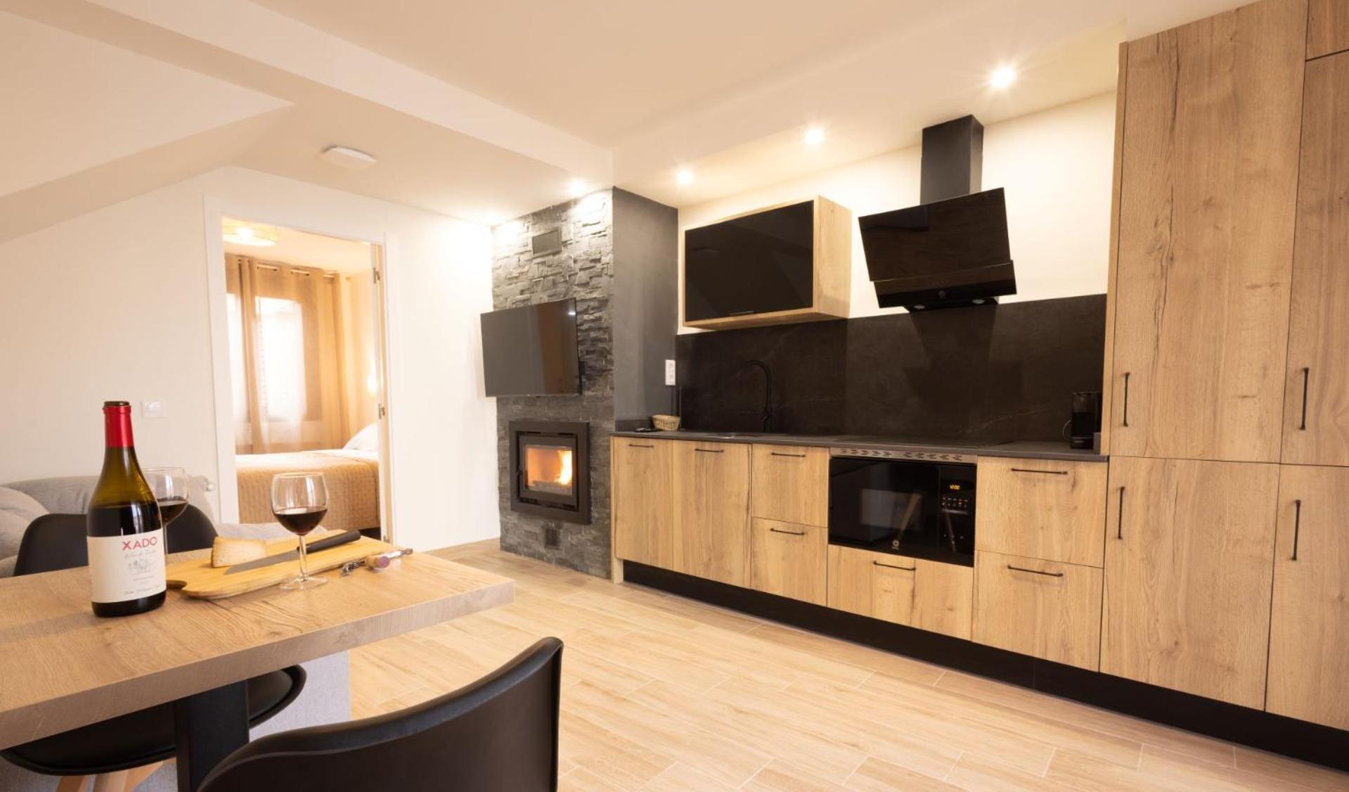 Apartment El Sueno Del Buho 5. Un Con Chimenea